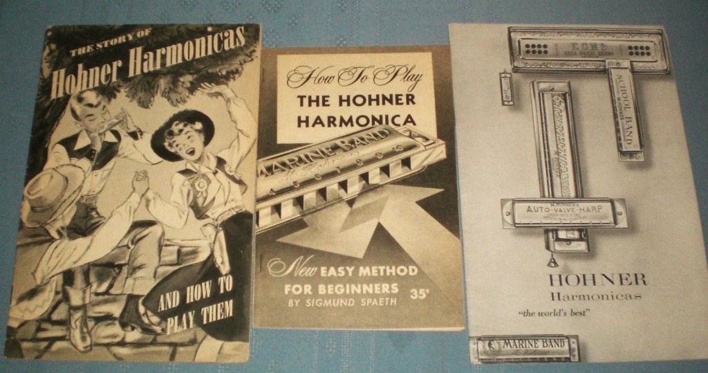 Tre vecchi opuscoli Hohner.jpg