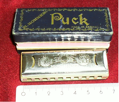 HOHNER PUCK in E.png